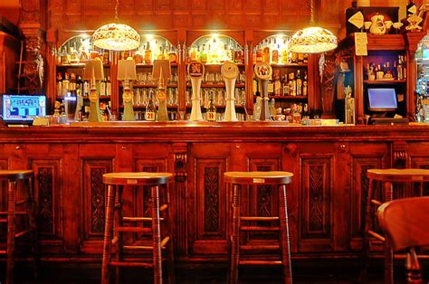8 Happening Bars to in Angeles City You Cant Miss Out On.
